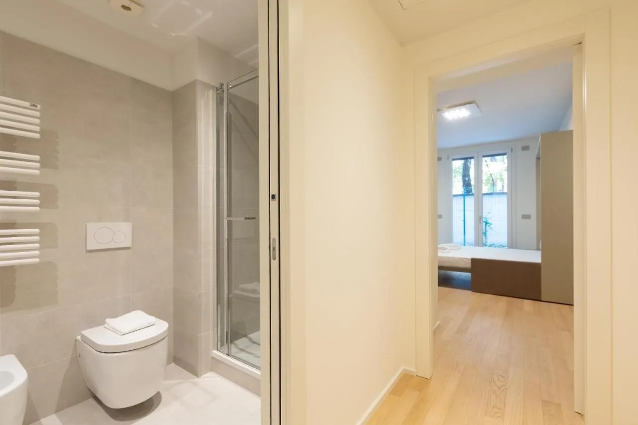 Cozy Flat With Parking Apartment Milan